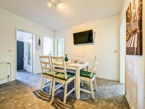 Μια τηλεόραση ή/και κέντρο ψυχαγωγίας στο flat4short Dormagen