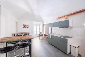 Dapur atau dapur kecil di TO.STA BwithoutB HOME SHARING NEL CENTRO DI TORINO