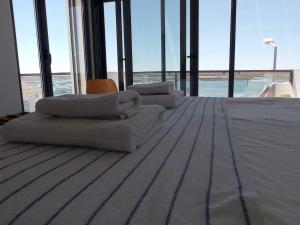 Flamingo Beach House客房内的一张或多张床位