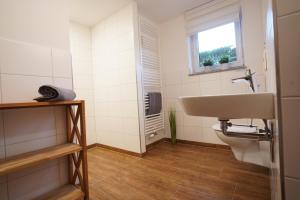 Koupelna v ubytování Saale Unstrut Ferienwohnung II
