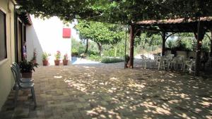 Um jardim em Pension Sotiria