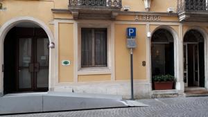 Fotografie z fotogalerie ubytování Hotel Due Mori No air conditioning v destinaci Vicenza