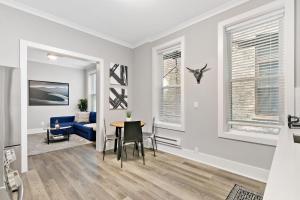 Stylish Comfortable 2-Bedroom 1 Bath West Town