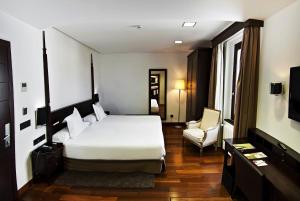 
Cama o camas de una habitación en Hotel Convento Aracena & SPA
