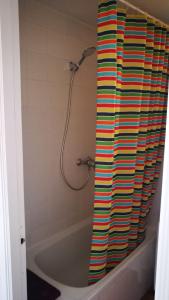 A bathroom at Urb Tortuga 1 Adults Recommended