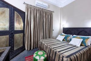 Postel nebo postele na pokoji v ubytování Hotel Azoul