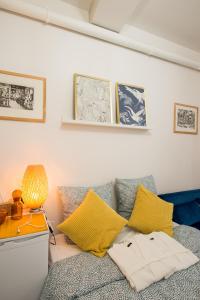 Ένα ή περισσότερα κρεβάτια σε δωμάτιο στο Studio - Moderne - Netflix & Wifi