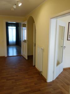 Fotografie z fotogalerie ubytování Schiller Apartments Fabrikantenwohnung v destinaci Sebnitz