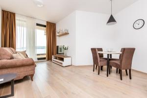 Posezení v ubytování Apartment with sea view BEATRICE#26 + 12 fotografií