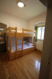 Postel nebo postele na pokoji v ubytování Life Camp