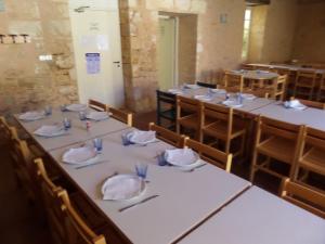 Gallery image of Auberge de Jeunesse HI Cadouin in Le Buisson de Cadouin +16 photos