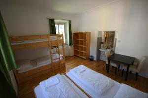 Postel nebo postele na pokoji v ubytování Life Camp