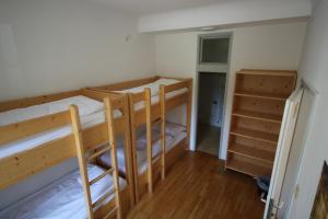 Postel nebo postele na pokoji v ubytování Life Camp