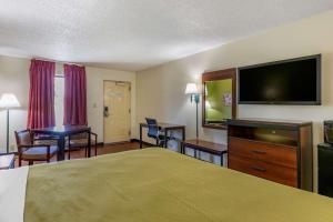 Gallery image of Econo Lodge in Fayetteville