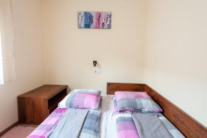 Posteľ alebo postele v izbe v ubytovaní Haus Alpenblick Mölltal