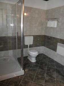Koupelna v ubytování Apartment-rooms Preka