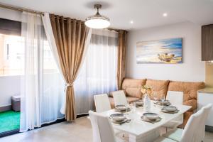 Posedenie v ubytovaní NEW 2020 Residencial Aqua Beach -Apartment Torrevieja Center