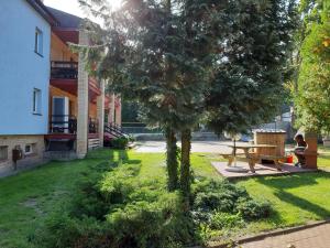 Vonkajšia záhrada v ubytovaní Drawa Resort