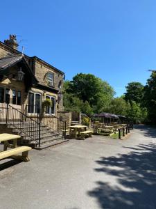 Gallery image of The Liversedge in Liversedge