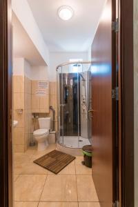 Ένα μπάνιο στο SIA Residence