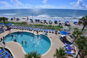 Gallery image of Deluxe Ocean front One Bedroom suite in Sandy Beach Resort in Myrtle Beach