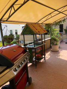 Barbecuefaciliteiten beschikbaar voor gasten van de bed & breakfast