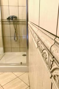 Koupelna v ubytování Apartamenty Długa 6