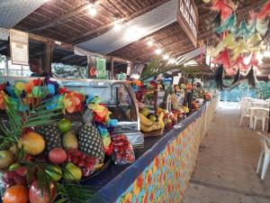 Pasar raya atau kedai lain di apartmen atau berdekatan