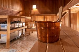 Dapur atau dapur kecil di Virumaa Hostel