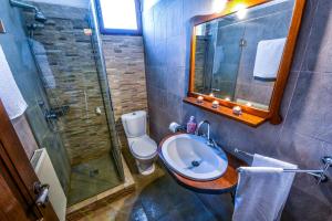 Fotografie z fotogalerie ubytování Oikoperiigitis Hotel v destinaci Kerkíni + 94 fotografií