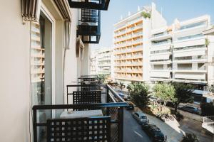 Ein Balkon oder eine Terrasse in der Unterkunft Athens Studios