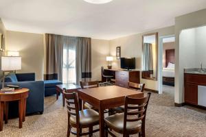 Predel za sedenje v nastanitvi Comfort Inn Lafayette I-65