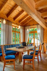 Część wypoczynkowa w obiekcie Berg Chalet