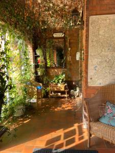 Gallery image of Elmdon Lodge in Birmingham +157 photos