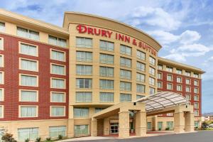 a rendering of a trump inn and suites building at Drury Inn & Suites Knoxville West in Knoxville