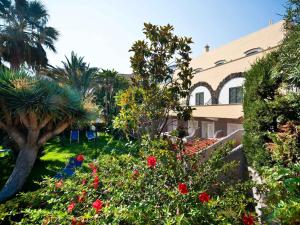 Gallery image of Hotel Villa Svizzera Terme in Ischia