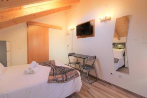 Μια τηλεόραση ή/και κέντρο ψυχαγωγίας στο Casa das Rendas by CosyCasa Praia Peniche