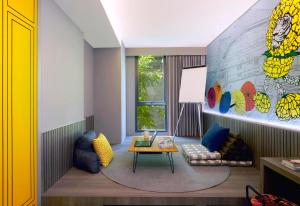 Гостиная зона в lyf Sukhumvit 8 Bangkok Managed by The Ascott Limited