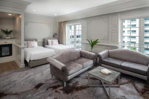 Posezení v ubytování Kingston Suites Bangkok