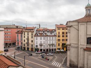 A general view of Milánó or a view of the city taken from Az apartmant