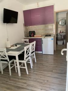 Kuchyňa alebo kuchynka v ubytovaní Sunny Side Apartments