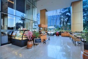 Majoituspaikan ASTON Kartika Grogol Hotel & Conference Center pohjapiirros