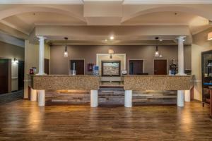 Vstupní hala nebo recepce v ubytování Best Western Plus Shamrock Inn & Suites