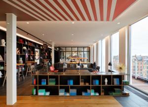 Fotografie z fotogalerie ubytování citizenM Copenhagen Radhuspladsen v Kodani + 21 fotografií