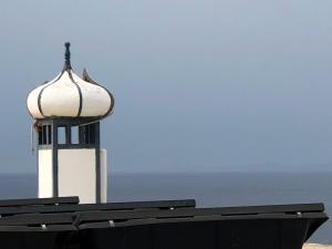 A general sea view or a sea view taken from A villát