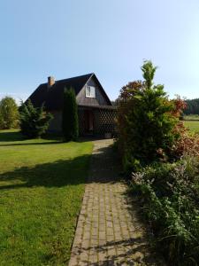 Κήπος έξω από το Avoti