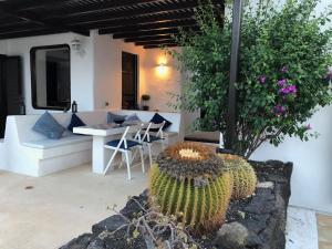 A seating area at Villa Mare Bella Chao sea view private heated solar pool AC