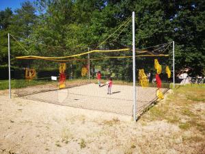 Herní místnost nebo prostor pro děti v ubytování Camping Domaine de Mepillat