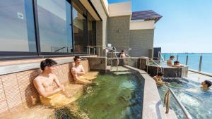 Majutusasutuse Ryugujo Spa Hotel Mikazuki Fujimitei külastajad