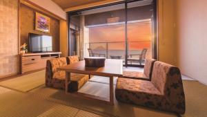 Istumisnurk majutusasutuses Ryugujo Spa Hotel Mikazuki Fujimitei